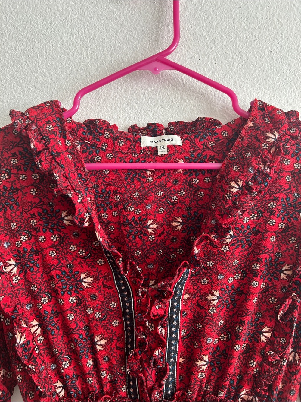 Max Studio Red Floral Bohemian Maxi Dress with Ruffle Neck - Picture 2 of 8